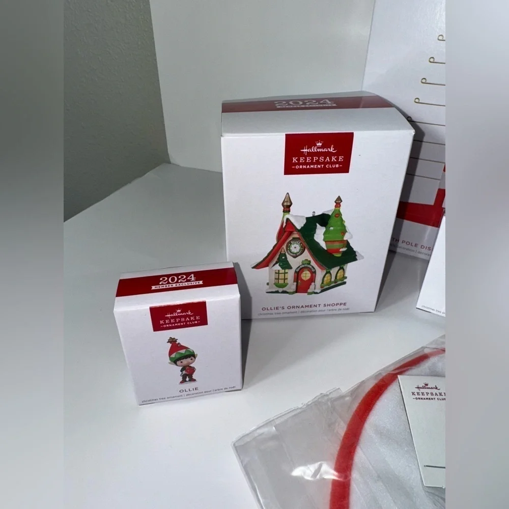 2024 Hallmark Keepsake Ornament Club Member Exclusive Kit NEW -Ollie & Lia